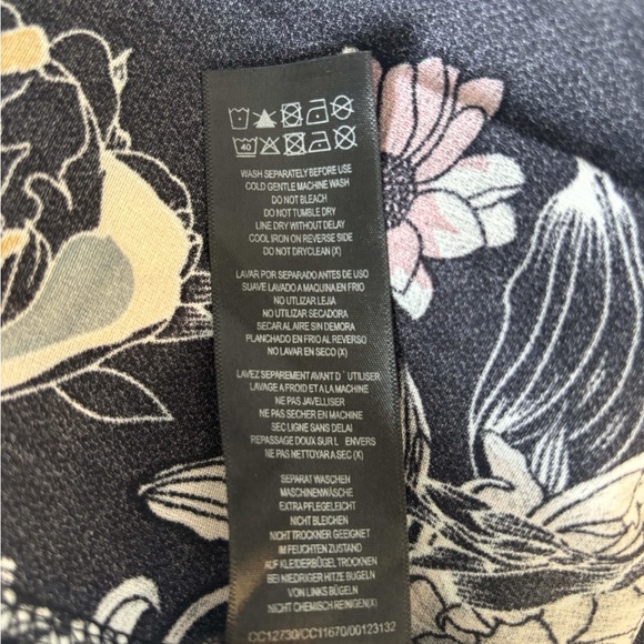 City Chic Floral Black Maxi Dress - Picture 8 of 8